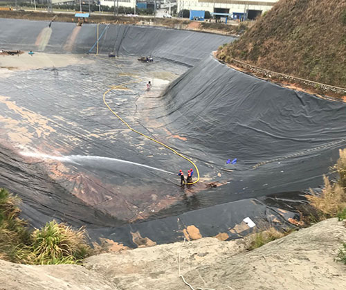 新郑废水池清理